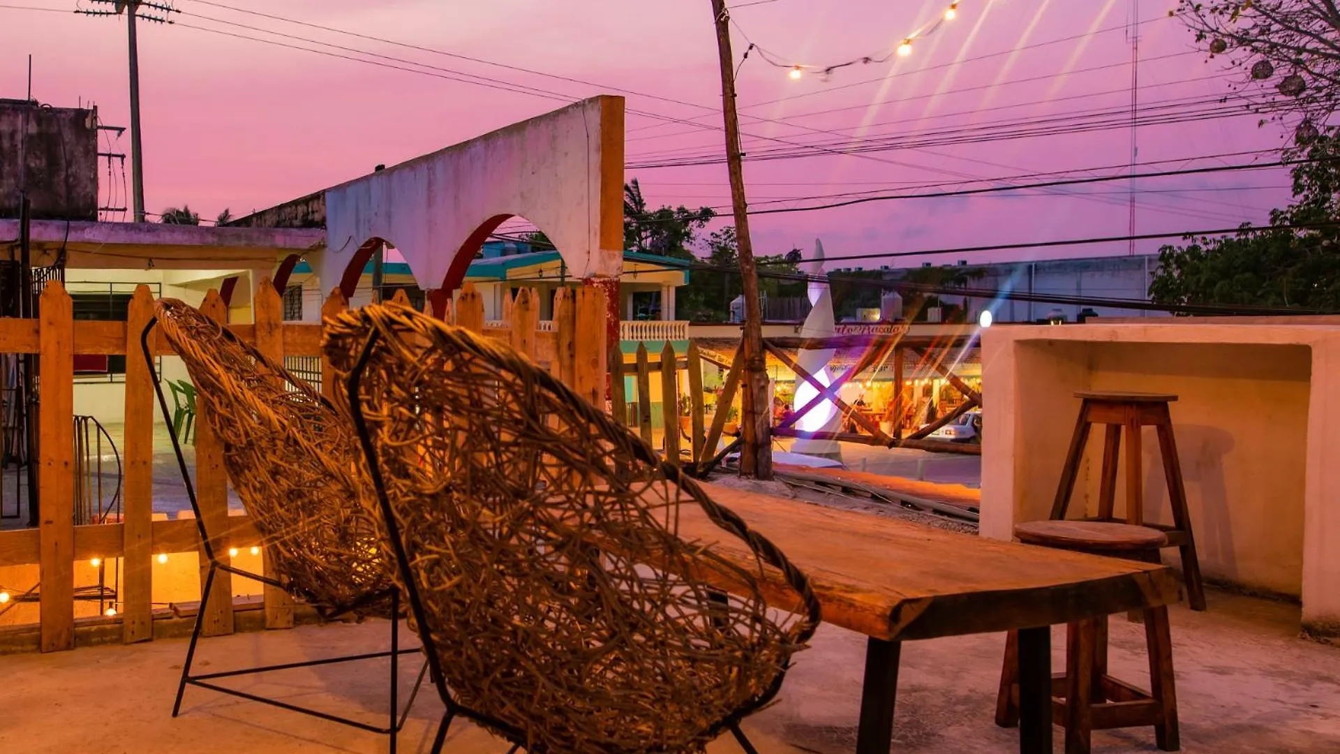 Apartment In The Historic Center With Terrace & High Speed Wifi Bacalar