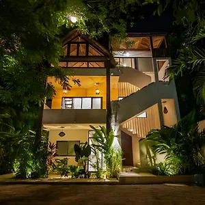 Casa De Piedra - Departamentos Bacalar- Bacalar